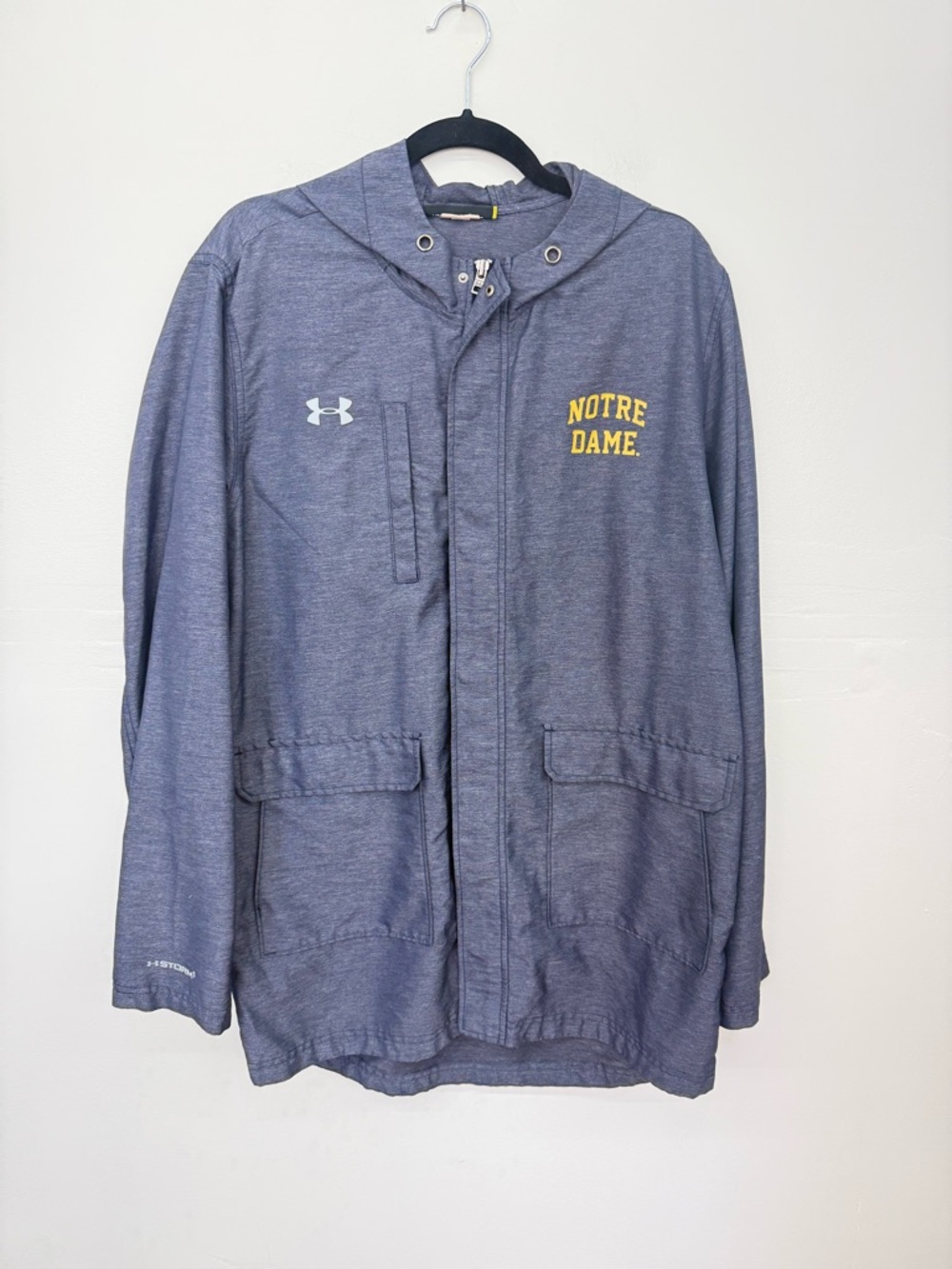Under Armour Notre Dame Hooded Rain Jacket L16